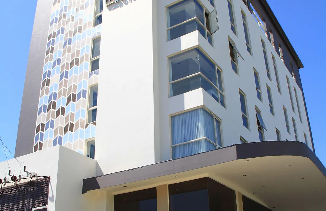 Home Crest Hotel-1